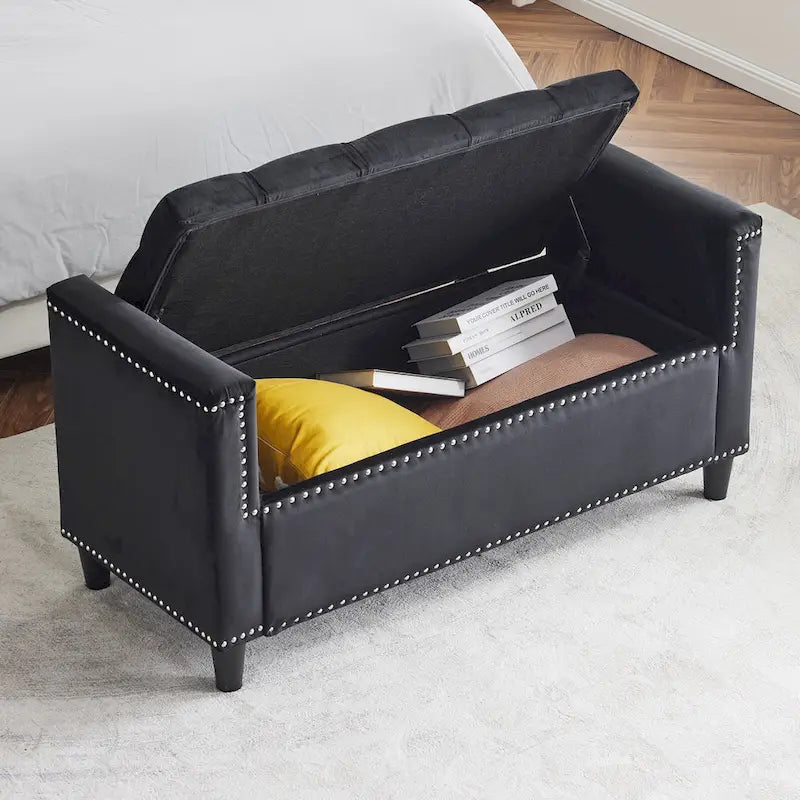 Banc de rangement capitonné boutonné en velours Queen avec accoudoirs et garniture cloutée