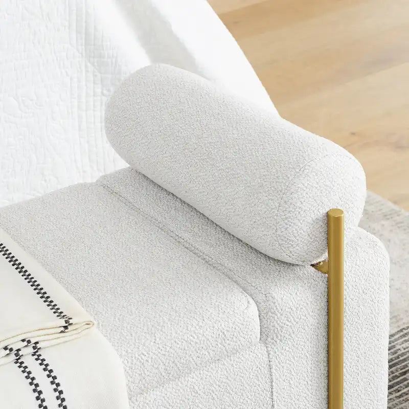Banc de rangement capitonné en lin avec accoudoirs cylindriques et pieds en métal doré