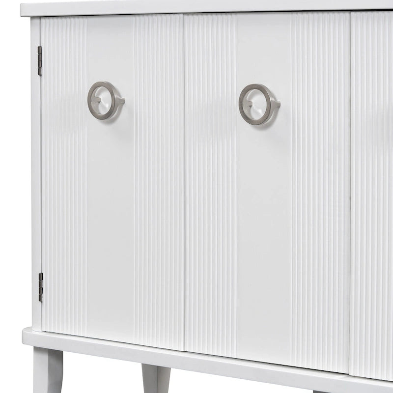 Armoire en placage de frêne de Mandchourie massif