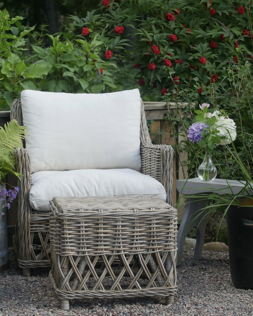 Fauteuil de jardin avec repose-pieds Rotin Naturel