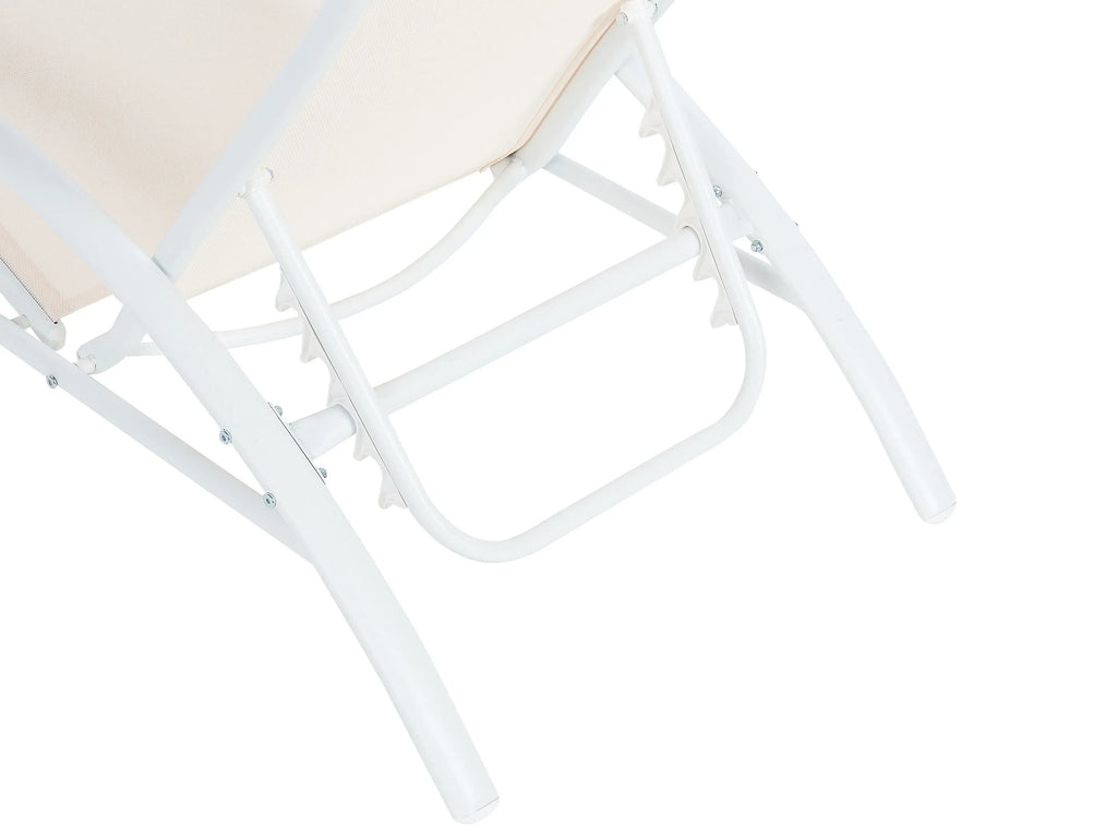 Chaise longue en métal beige