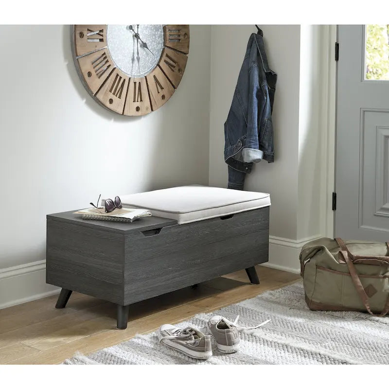 Banc de rangement gris Yarlow d'Ashley Furniture - 39 larg. x 19 prof. x 17 haut.