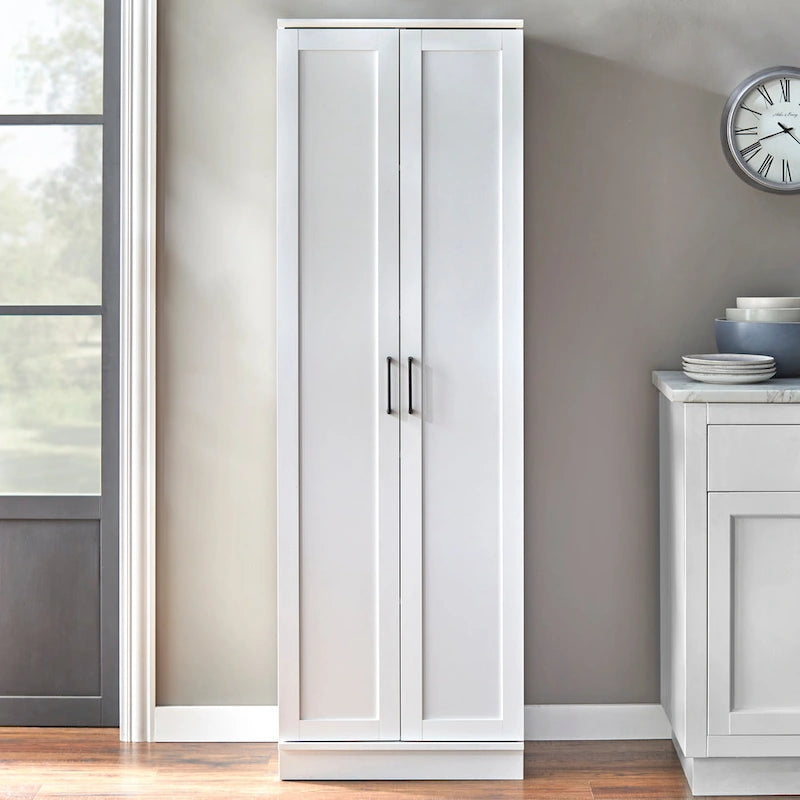 Armoire de rangement moderne de style ferme Tanner Simple Living