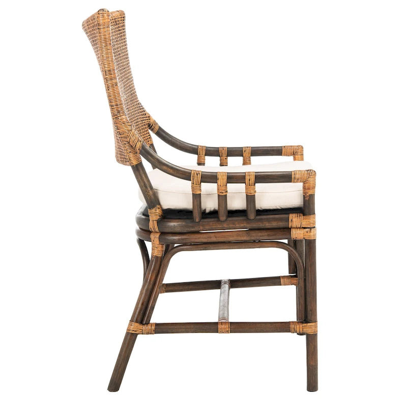 Chaise de jardin en rotin avec coussin 22 L x 24 P x 37 H 22L x 24P x 37H