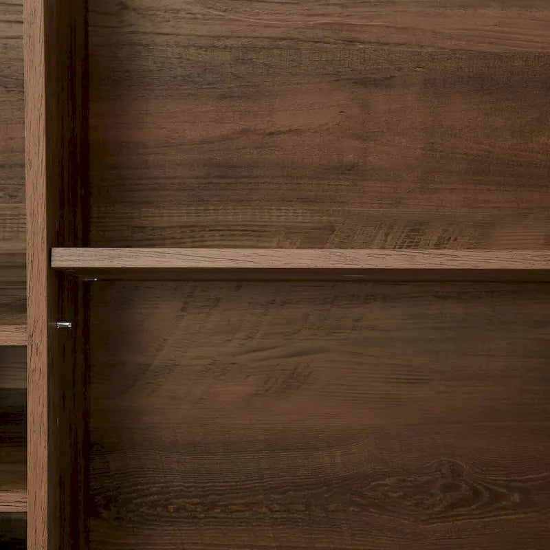 Meuble de rangement rustique en bois avec porte-bouteilles et porte-verres à vin