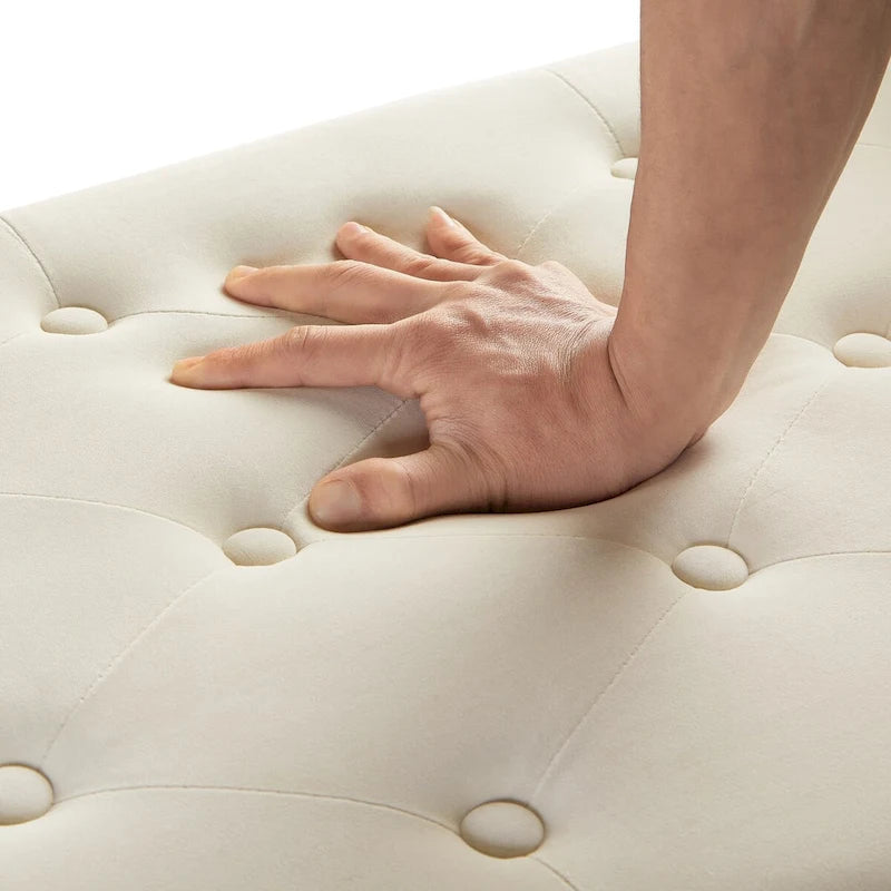 Banc de rangement capitonné GEITIN avec boutons touffetés et garniture cloutée