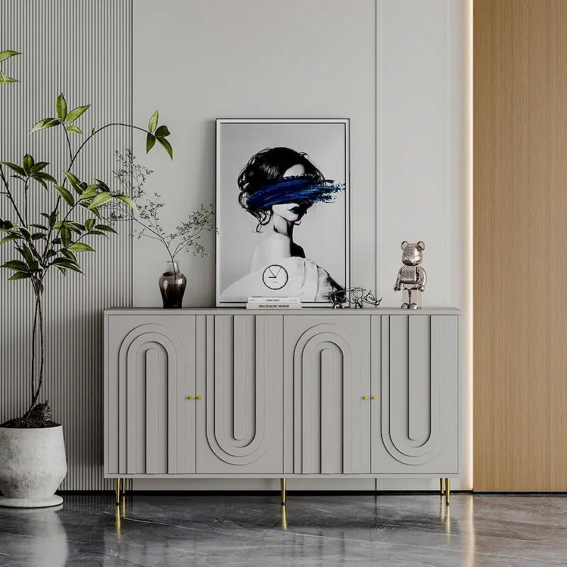 Meuble de rangement en bois avec portes vitrées et étagères