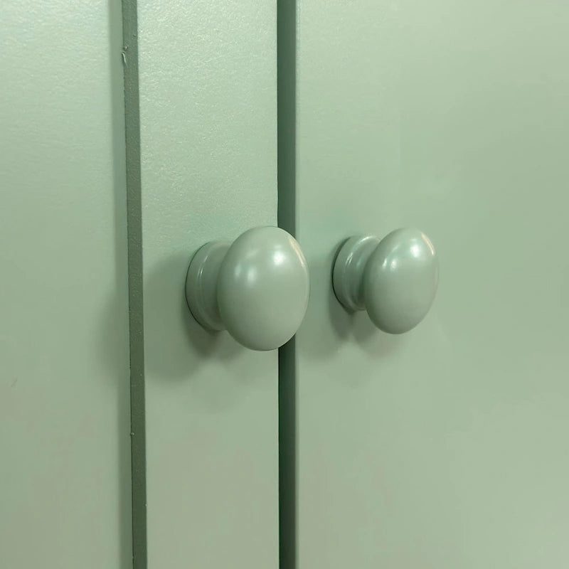 Armoire de rangement intaglio moderne à 4 portes avec étagère réglable, armoire élégante et d'appoint avec pieds en pin, buffet