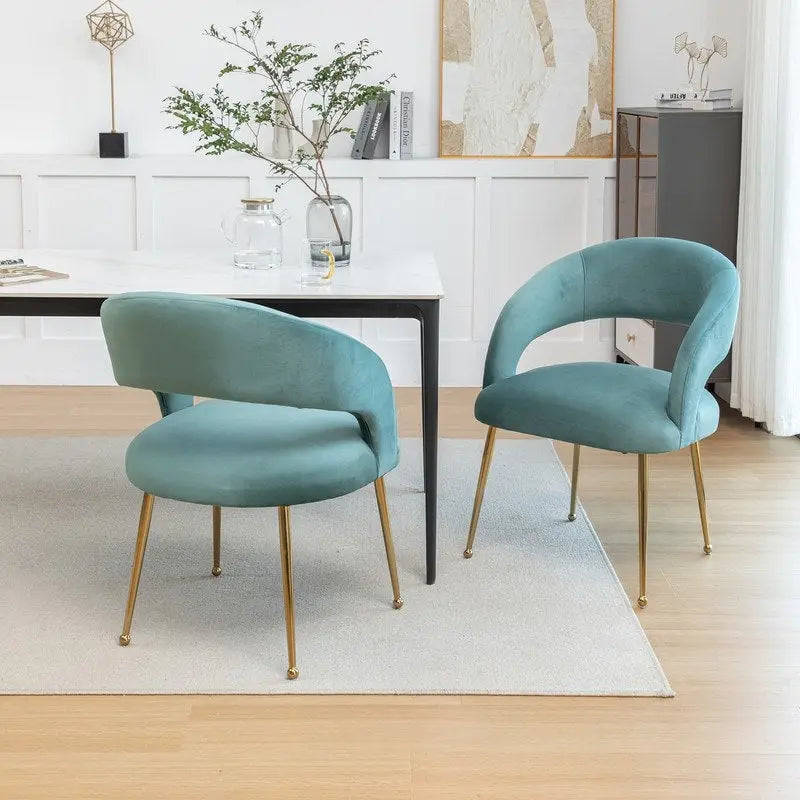 Chaise de salle à manger moderne du milieu du siècle en velours avec dossier ouvert
