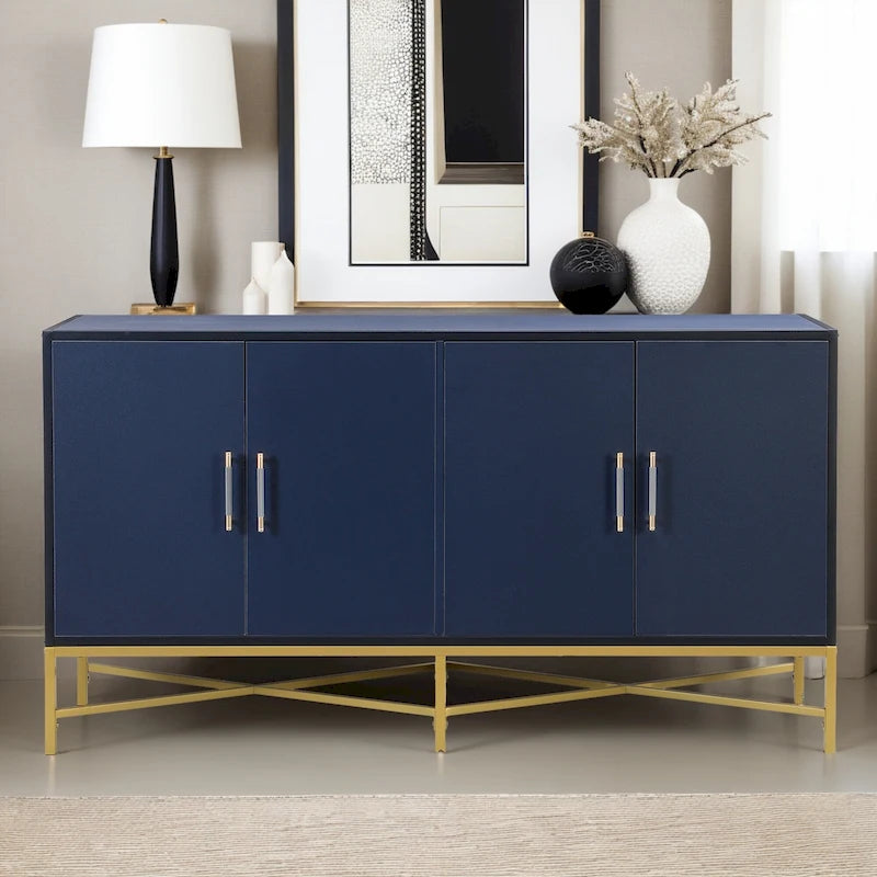 Caractéristiques Distinctives d'un Bahut à Quatre Portes avec Design en Métal et Piétement Croisé, Adapté aux Salons