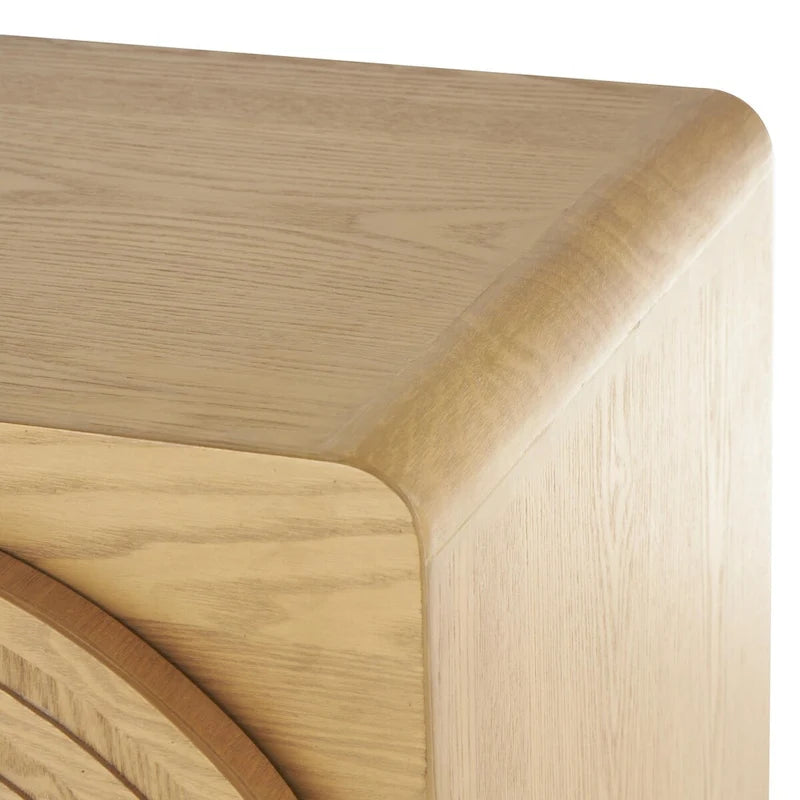 Armoire de chambre à 2 portes sculptée en bois d'inspiration Art déco géométrique avec poignées en anneaux dorés - Marron - Roche River Decor