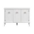 Armoire en placage de frêne de Mandchourie, sobre et pleine d'atmosphère