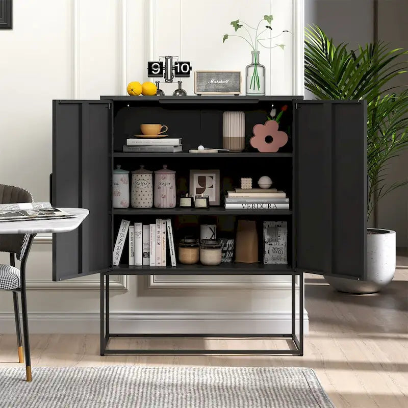 Buffet en métal robuste
