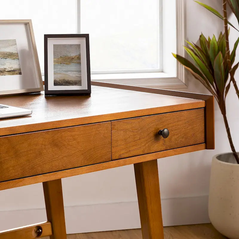 Bureau de direction Mid-century Eugenia avec séparateur de tiroir, gestion des câbles et station de charge par HULALA HOME